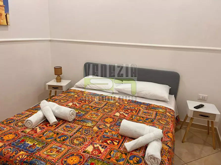 Immagine 29 di Appartamento in vendita  in via Venti Settembre a Noto