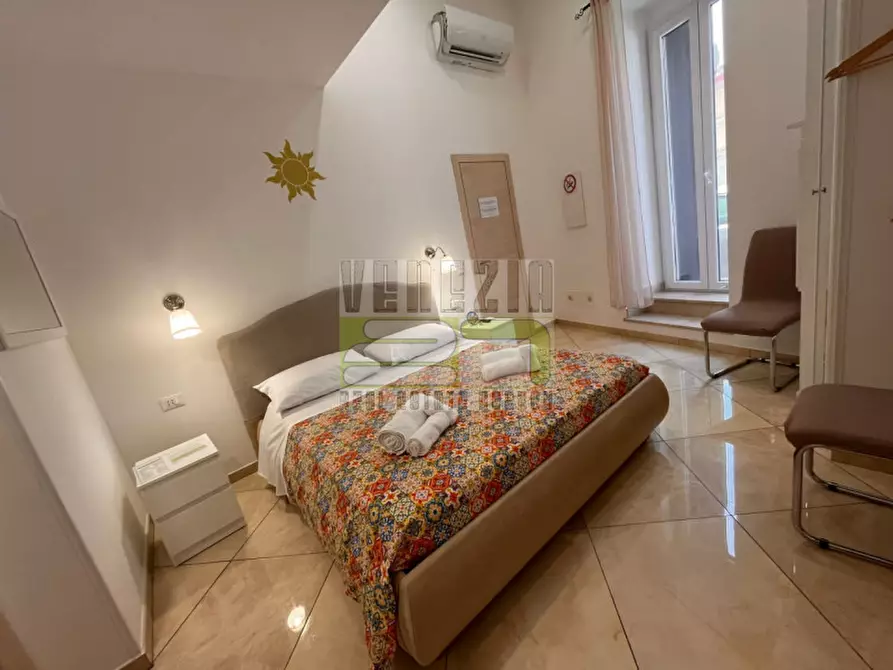 Immagine 31 di Appartamento in vendita  in via Venti Settembre a Noto