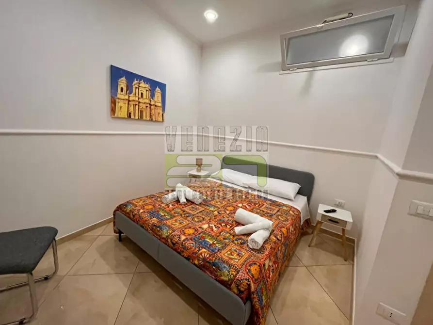 Immagine 58 di Appartamento in vendita  in via Venti Settembre a Noto