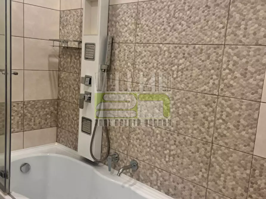 Immagine 66 di Appartamento in vendita  in via Venti Settembre a Noto