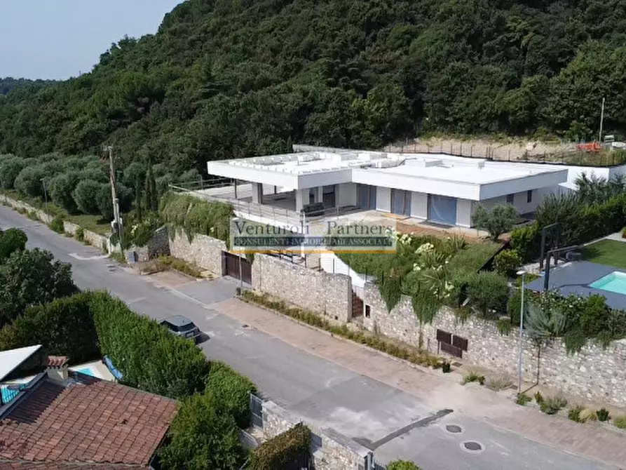 Immagine 8 di Villa in vendita  in sant'anna a Lonato del Garda