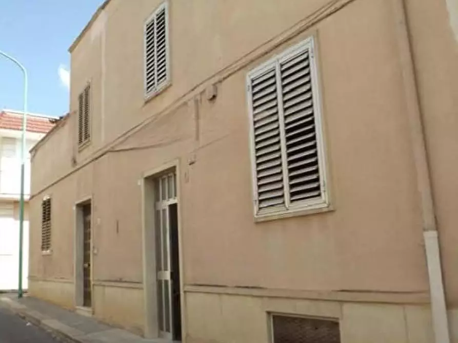 Immagine 1 di Appartamento in vendita  in Via Agazzi, 19 a Bitetto