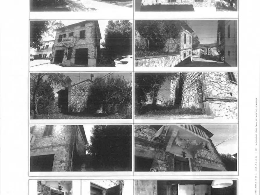 Immagine 1 di Appartamento in vendita  in Via della Repubblica n 84 - Pucciarelli - 06061 Castiglione del Lago (PG) a Castiglione Del Lago