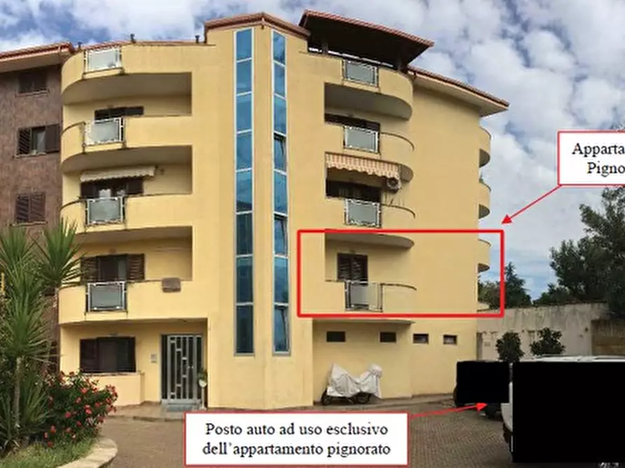 Immagine 1 di Appartamento in vendita  in Via Salerni a Montalto Uffugo