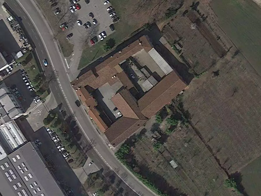 Immagine 1 di Casa indipendente in vendita  in Via del Lavoro snc - 36071 Arzignano (VI) a Arzignano