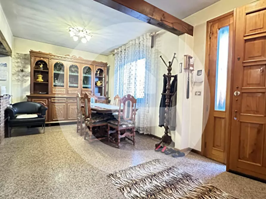 Immagine 3 di Casa trifamiliare in vendita  a Campodarsego