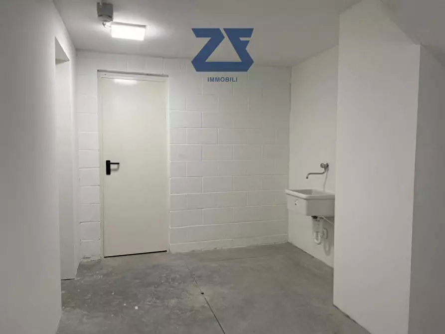 Immagine 24 di Appartamento in vendita  in via san pio x 31 a Castelfranco Veneto