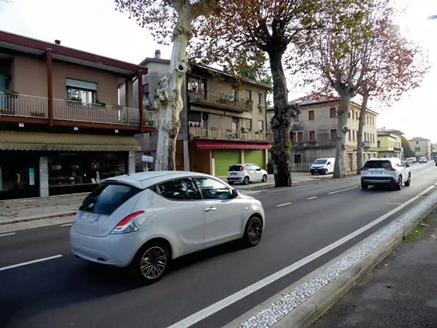 Immagine 1 di Appartamento in vendita  in Viale Sant' Antonio da Padova nn 62 e 64 a Vittorio Veneto