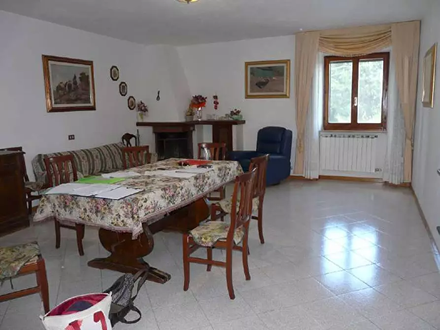 Immagine 1 di Appartamento in vendita  in Loc Montecchino n 137, int 1 a Colle Di Val D'elsa