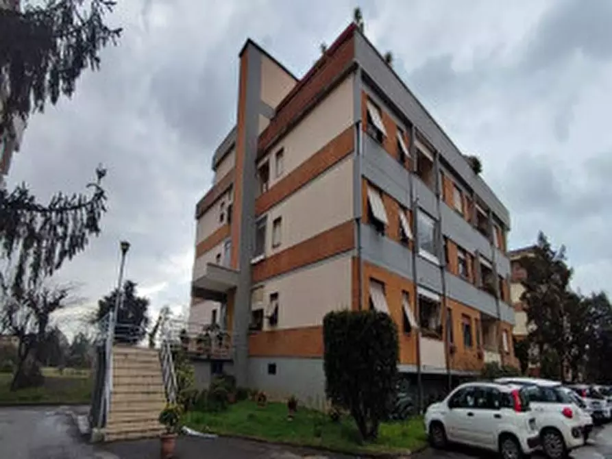 Immagine 1 di Appartamento in vendita  in Marina, Viale XX Settembre, n 296 a Carrara
