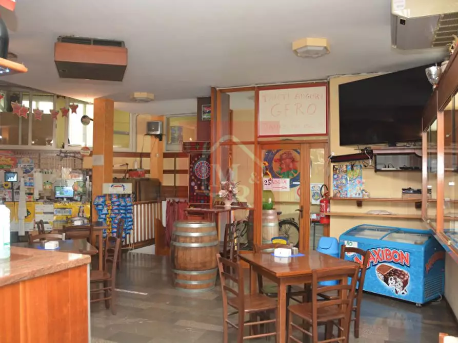 Immagine 6 di Attività commerciale in vendita  in Piazza Libertà 1 a Terzo Di Aquileia