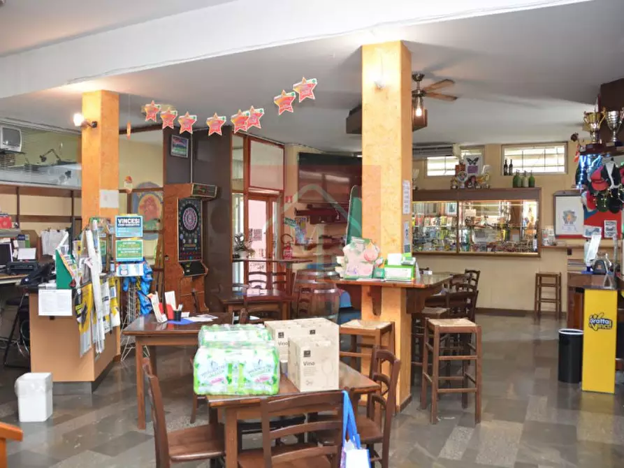 Immagine 13 di Attività commerciale in vendita  in Piazza Libertà 1 a Terzo Di Aquileia