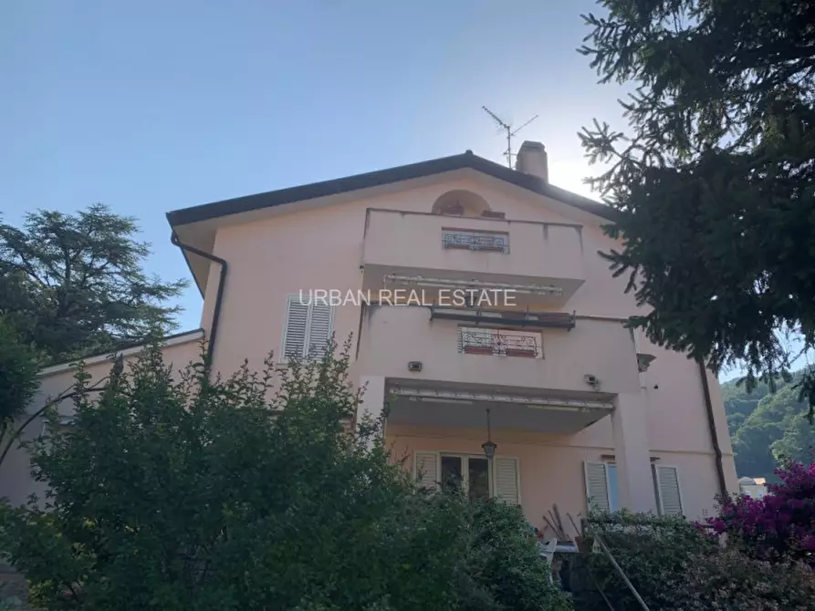 Immagine 1 di Villa in affitto  in Via della Mandria a Trieste