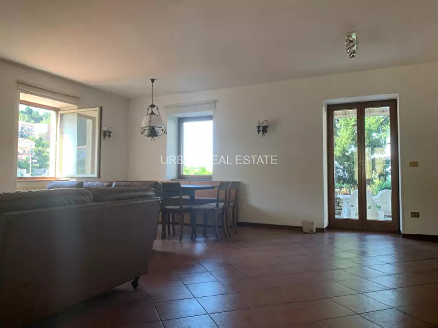 Immagine 13 di Villa in affitto  in Via della Mandria a Trieste