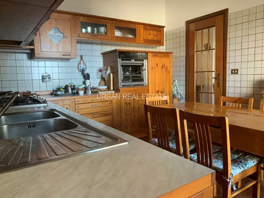 Immagine 19 di Villa in affitto  in Via della Mandria a Trieste