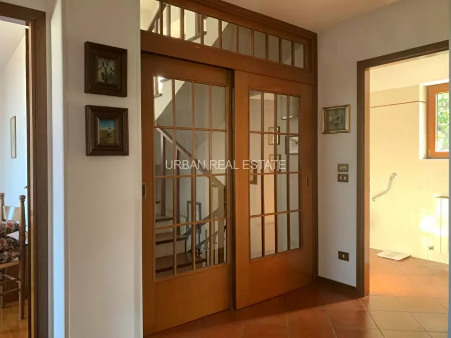 Immagine 34 di Villa in affitto  in Via della Mandria a Trieste