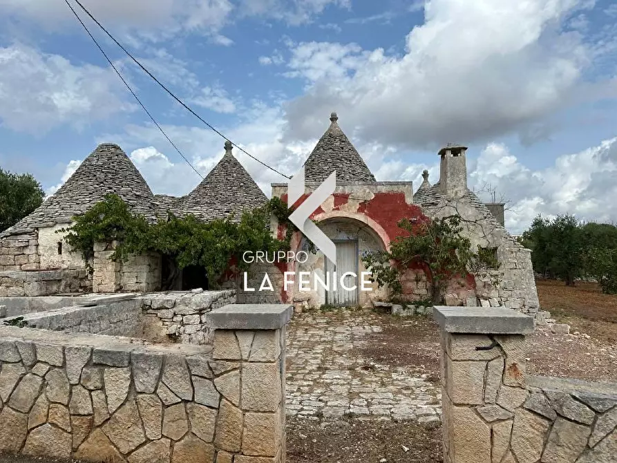 Immagine 1 di Rustico / casale in vendita  in C.da Catuscio a Locorotondo