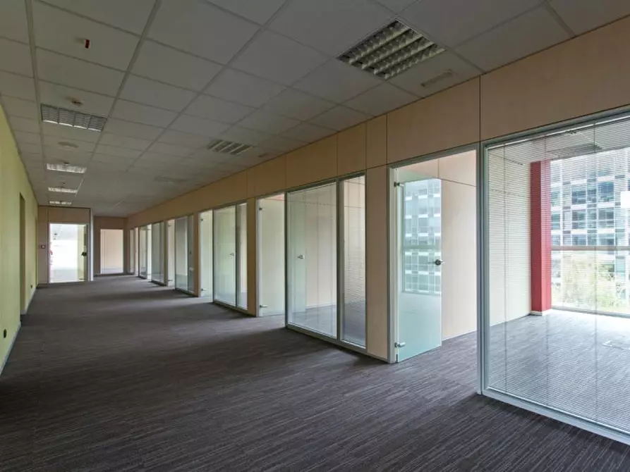 Immagine 5 di Ufficio in affitto  in VIA VENTICINQUE APRILE a San Donato Milanese