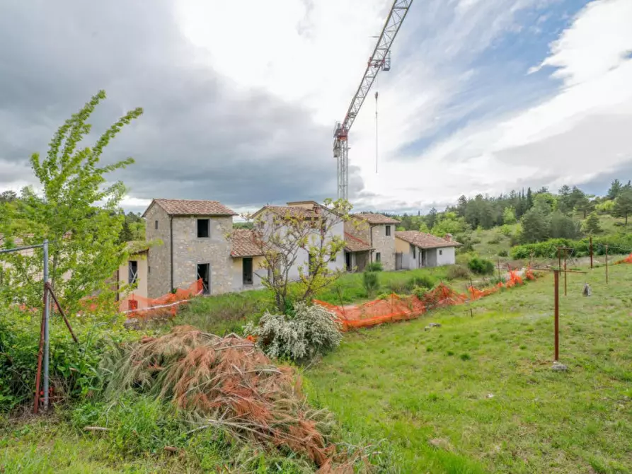 Immagine 1 di Terreno in vendita  in Croce Fiorentina a Castellina In Chianti