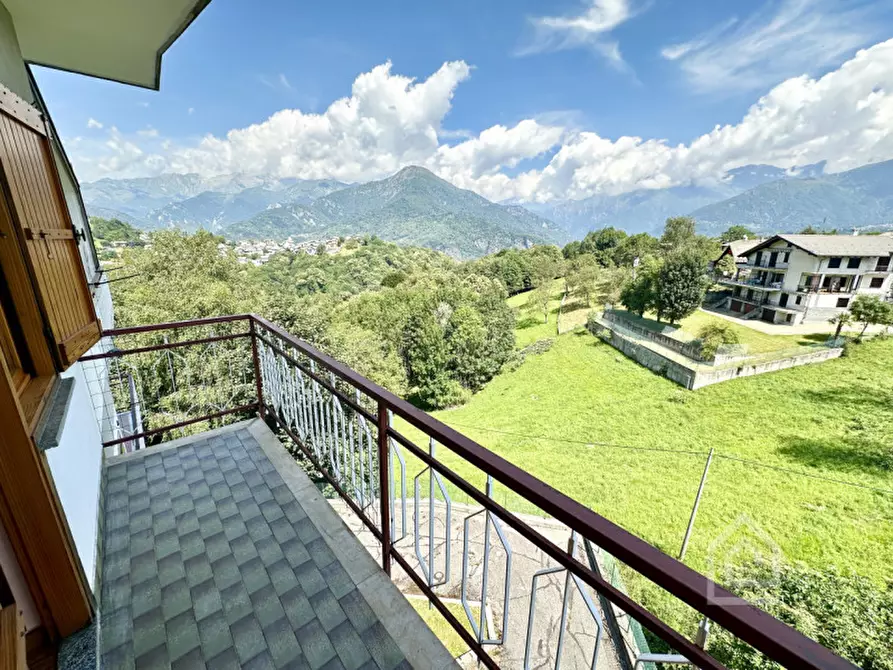 Immagine 3 di Appartamento in vendita  in Località Bercher 3 a Alpette