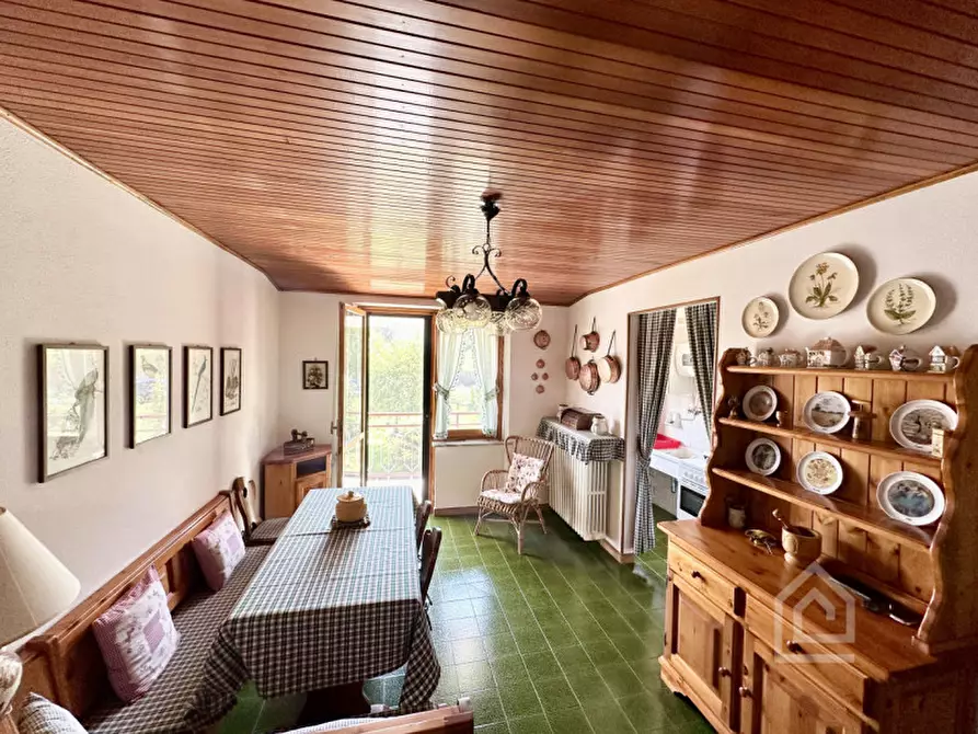 Immagine 8 di Appartamento in vendita  in Località Bercher 3 a Alpette