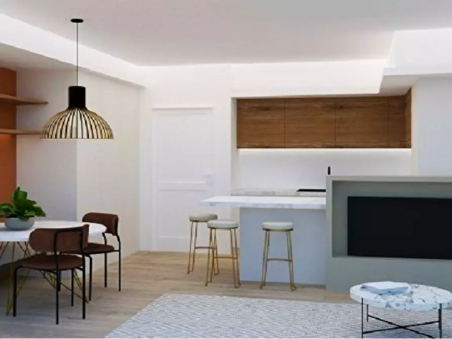 Immagine 5 di Appartamento in vendita  in viale Ravenna a Riccione