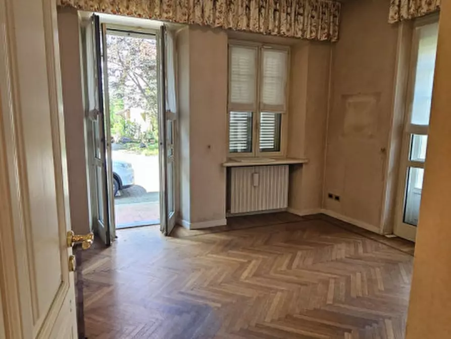 Immagine 58 di Appartamento in vendita  in Corso Torino 163 a Rivarolo Canavese