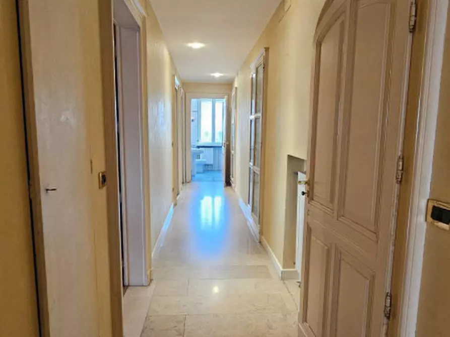 Immagine 59 di Appartamento in vendita  in Corso Torino 163 a Rivarolo Canavese