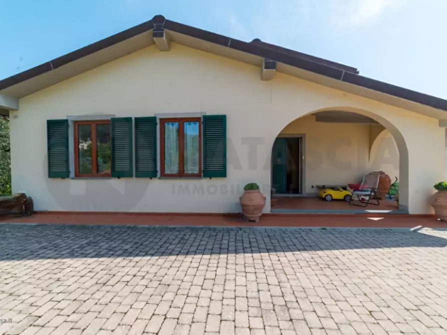 Immagine 4 di Villa in vendita  in Via di Sarnese a Rignano Sull'arno