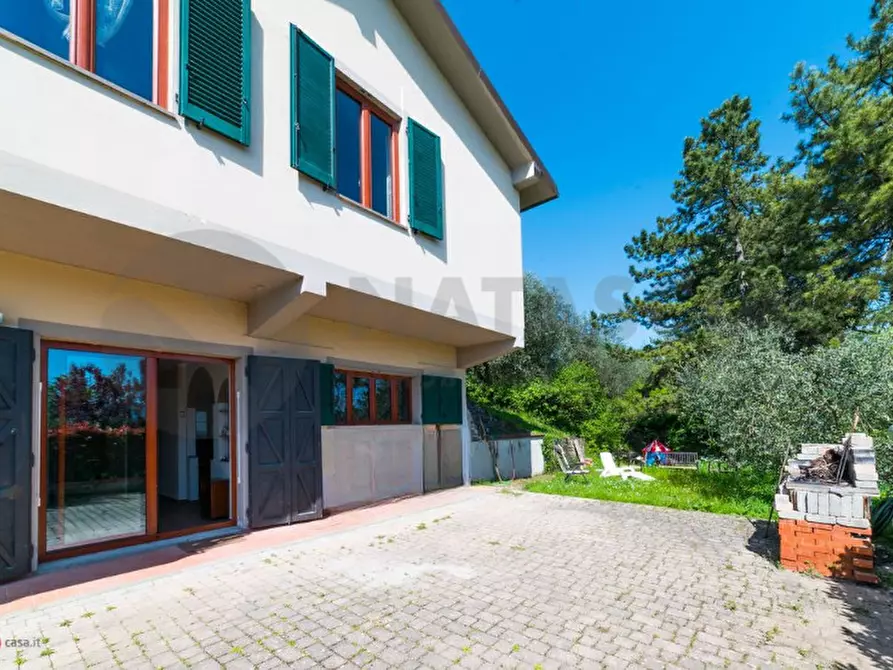 Immagine 5 di Villa in vendita  in Via di Sarnese a Rignano Sull'arno