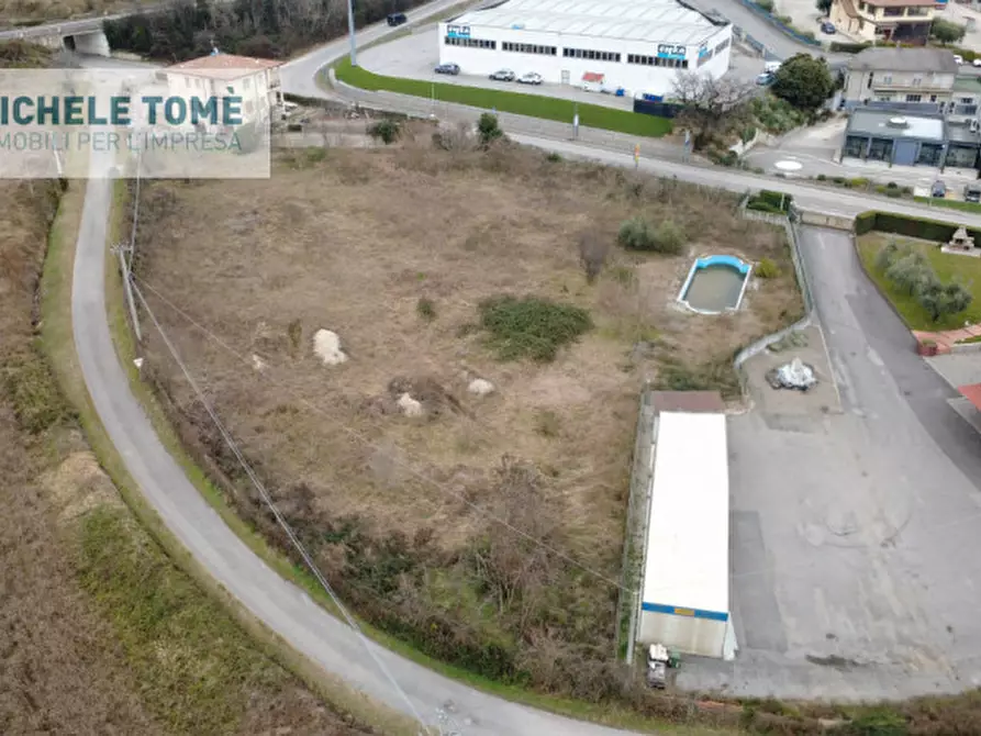 Immagine 2 di Capannone industriale in vendita  in località bagnol a Pastrengo