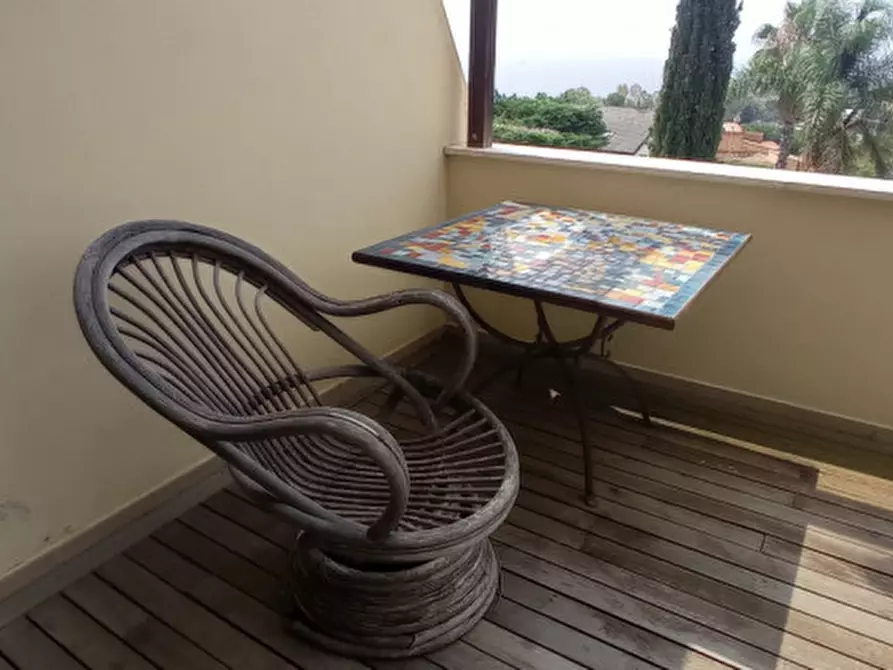 Immagine 10 di Villa in vendita  in Via delle rose a San Remo