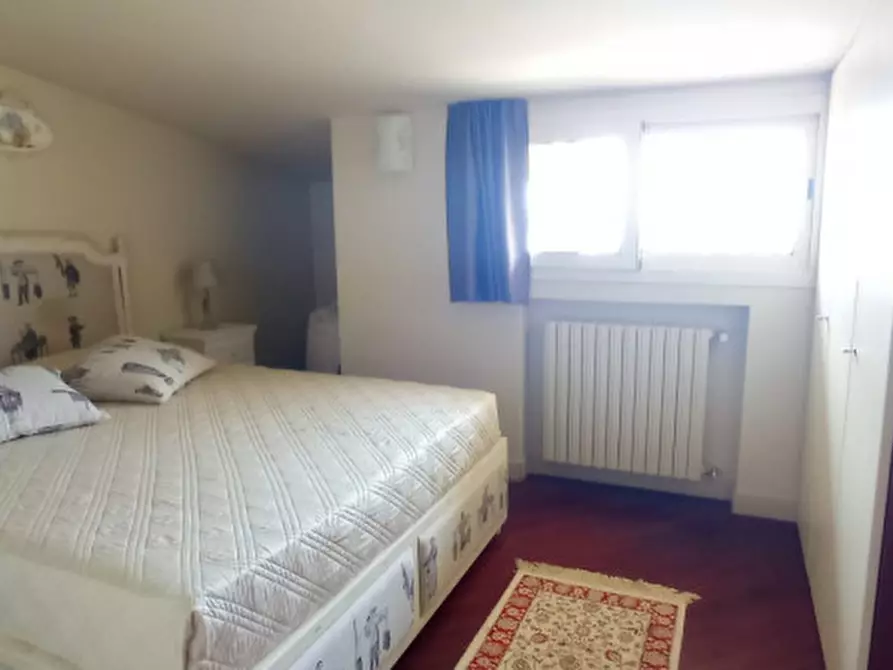 Immagine 14 di Villa in vendita  in Via delle rose a San Remo