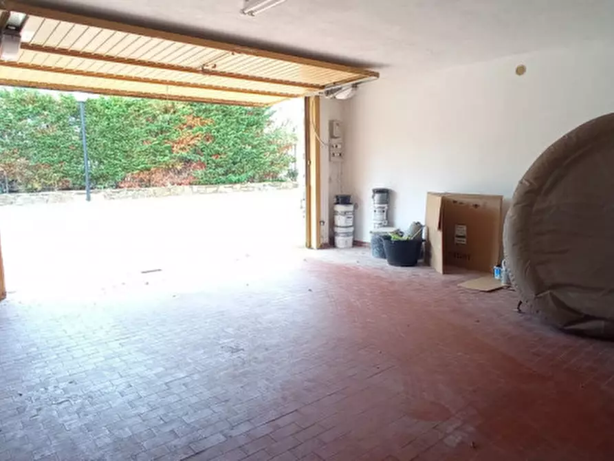 Immagine 16 di Villa in vendita  in Via delle rose a San Remo