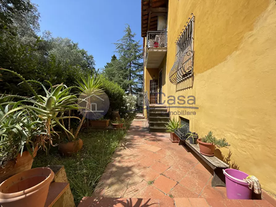 Immagine 39 di Appartamento in vendita  in Via della Docciola a Sesto Fiorentino