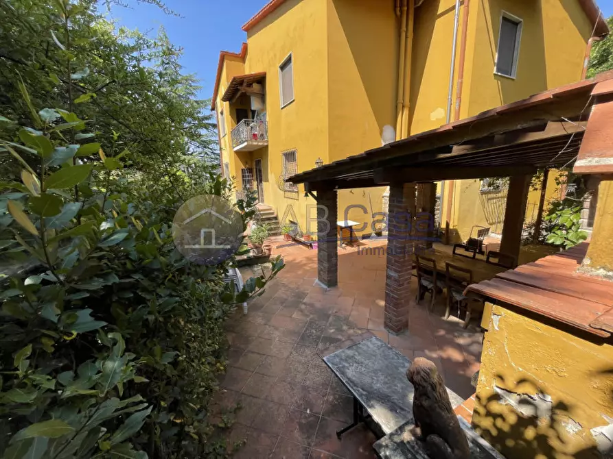 Immagine 43 di Appartamento in vendita  in Via della Docciola a Sesto Fiorentino