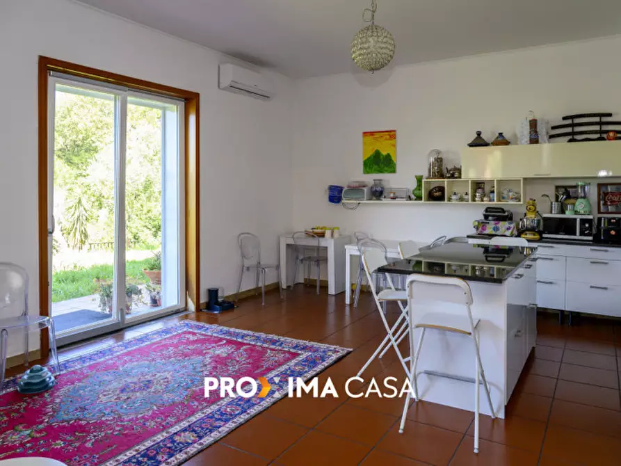 Immagine 4 di Villa in vendita  in Via Sant'Elia 6 a Salerno