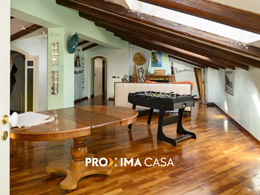 Immagine 17 di Villa in vendita  in Via Sant'Elia 6 a Salerno