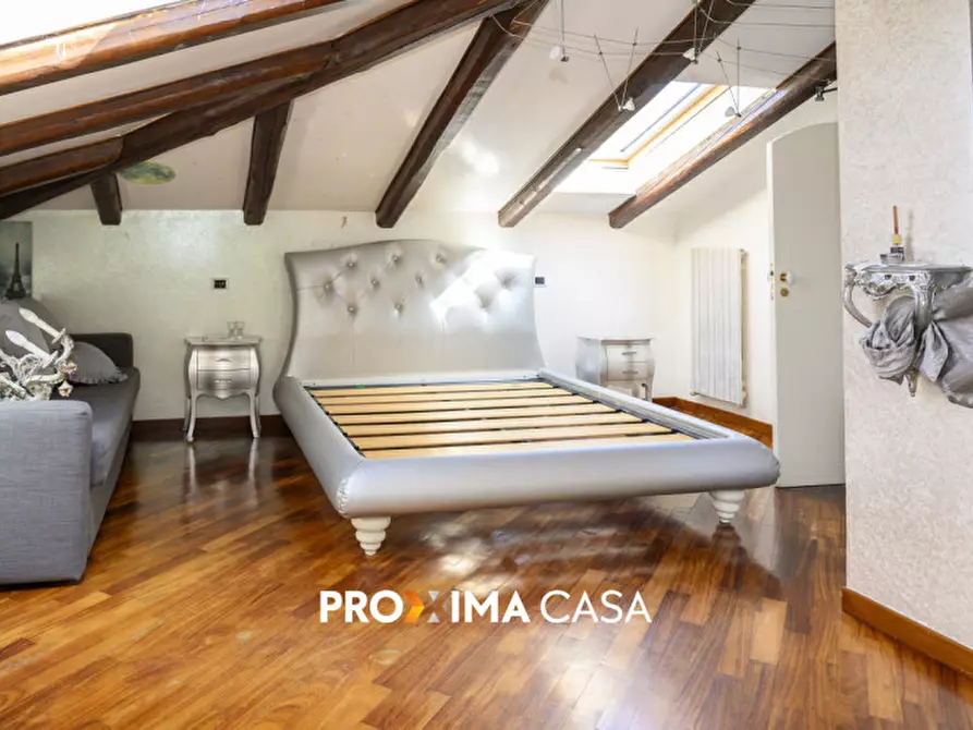 Immagine 20 di Villa in vendita  in Via Sant'Elia 6 a Salerno