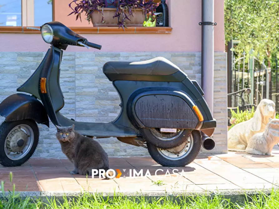 Immagine 41 di Villa in vendita  in Via Sant'Elia 6 a Salerno