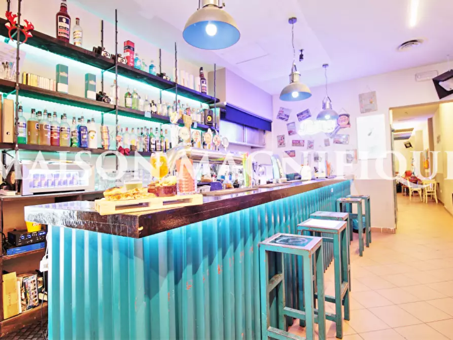 Immagine 6 di Attività commerciale in vendita  in via strada maggiore a Bologna