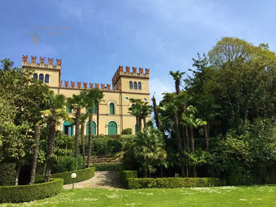 Immagine 2 di Appartamento in vendita  in via Gardesana a Lazise