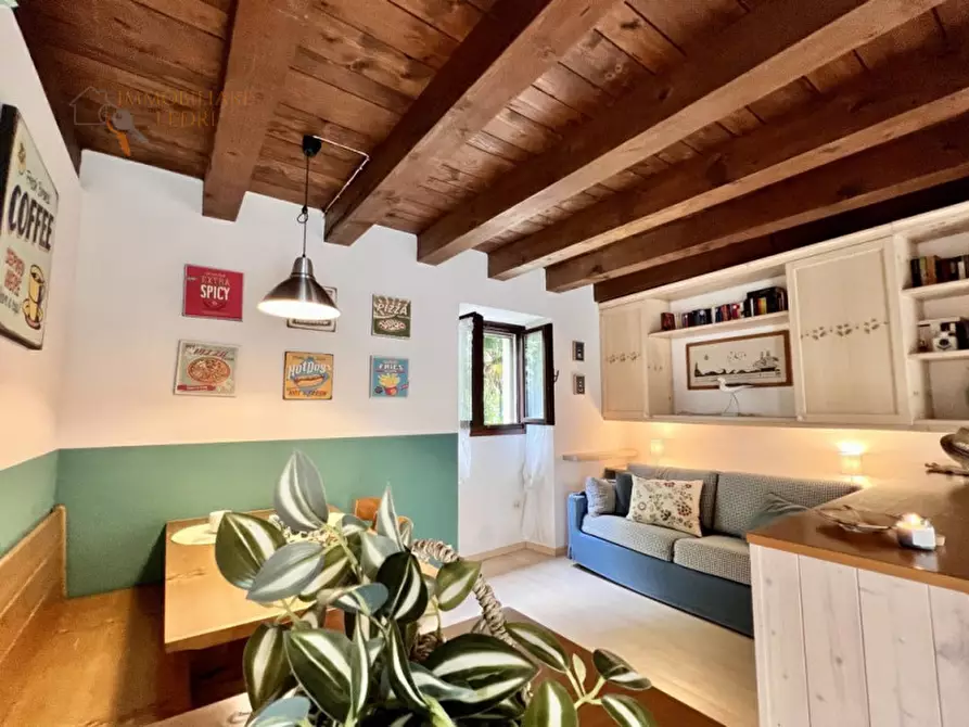 Immagine 11 di Appartamento in vendita  in via Gardesana a Lazise