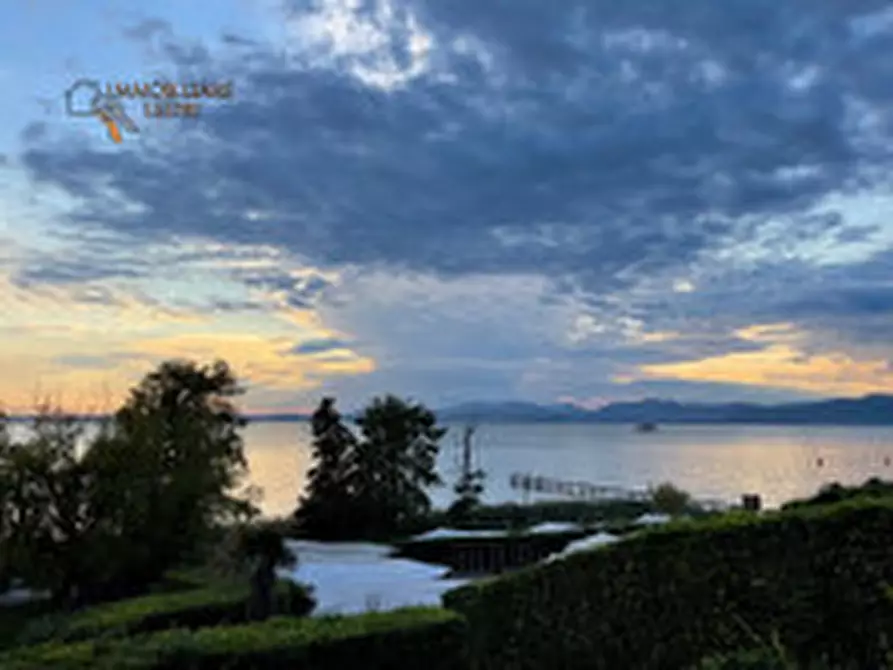 Immagine 34 di Appartamento in vendita  in via Gardesana a Lazise