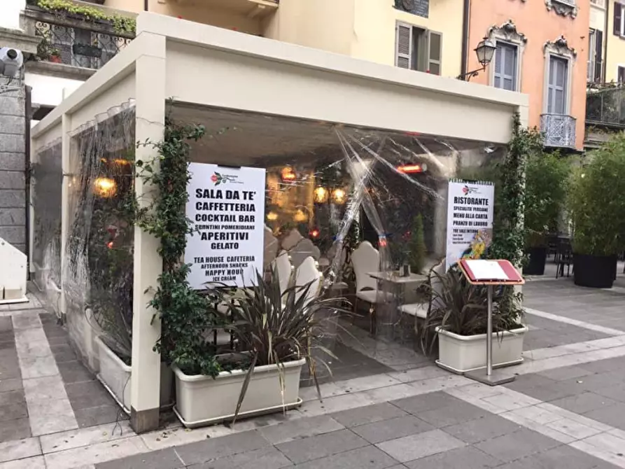 Immagine 1 di Attività commerciale in vendita  in Piazza XX Settembre 45 a Lecco