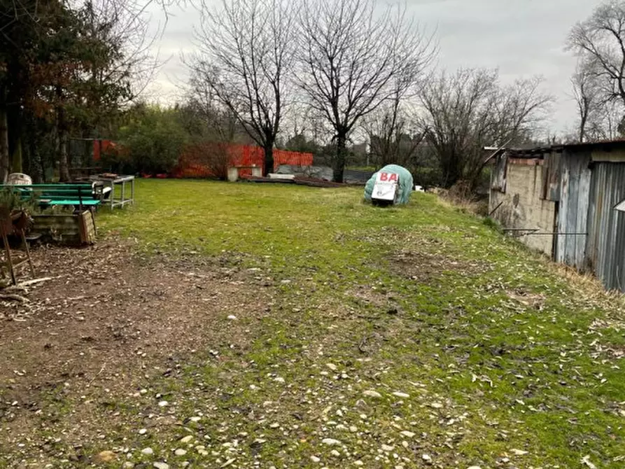 Immagine 3 di Rustico / casale in vendita  in Viale della Repubblica 1 a Pregnana Milanese