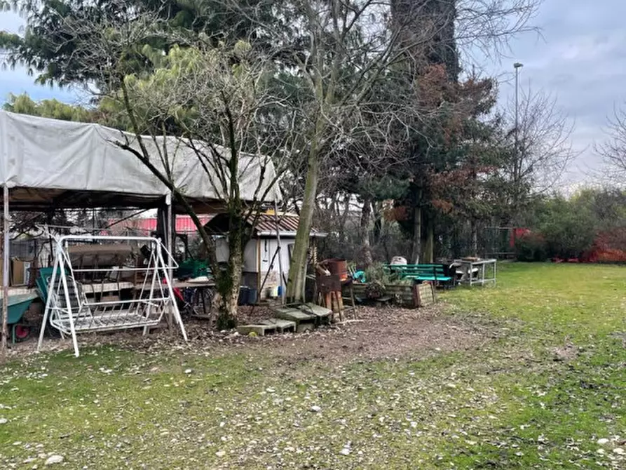 Immagine 7 di Rustico / casale in vendita  in Viale della Repubblica 1 a Pregnana Milanese