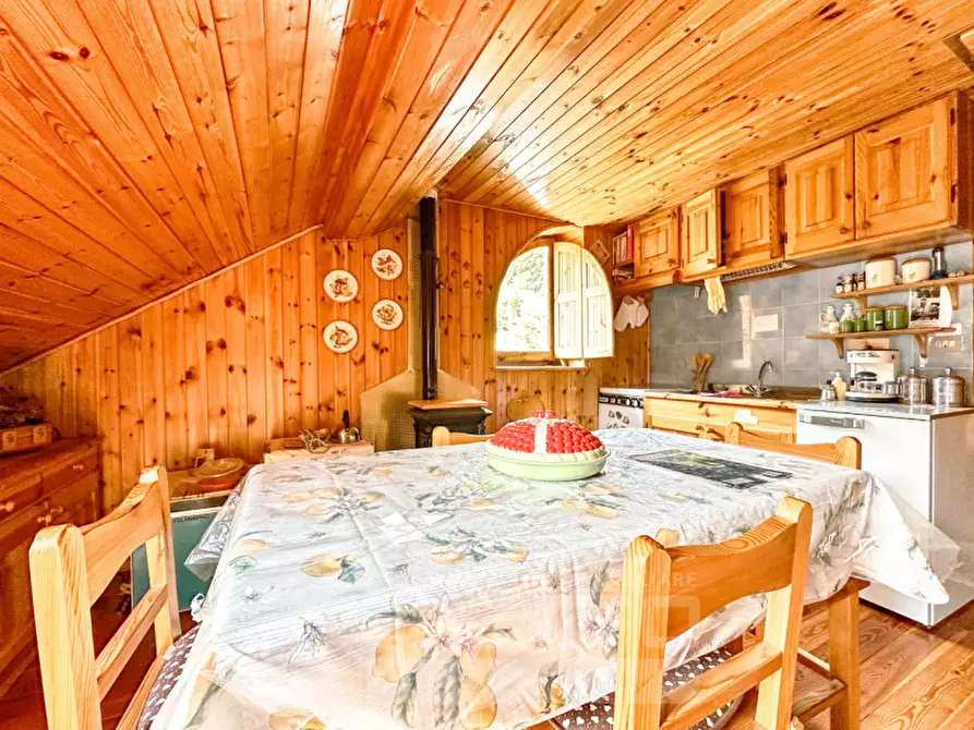 Immagine 4 di Appartamento in vendita  in Frazione Cadvilli a Cervatto