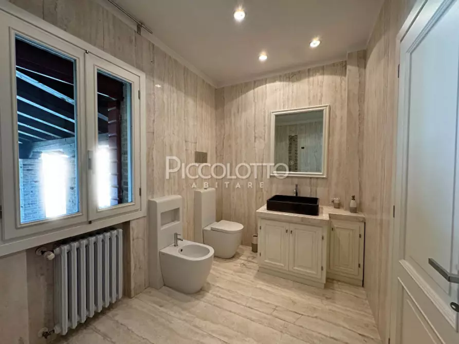 Immagine 10 di Casa bifamiliare in vendita  in via Firenze a Salzano