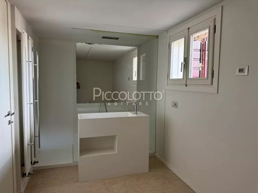 Immagine 16 di Casa bifamiliare in vendita  in via Firenze a Salzano